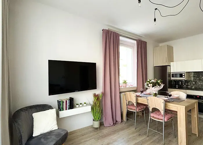 Lumina Cozy Apartment In Lodz