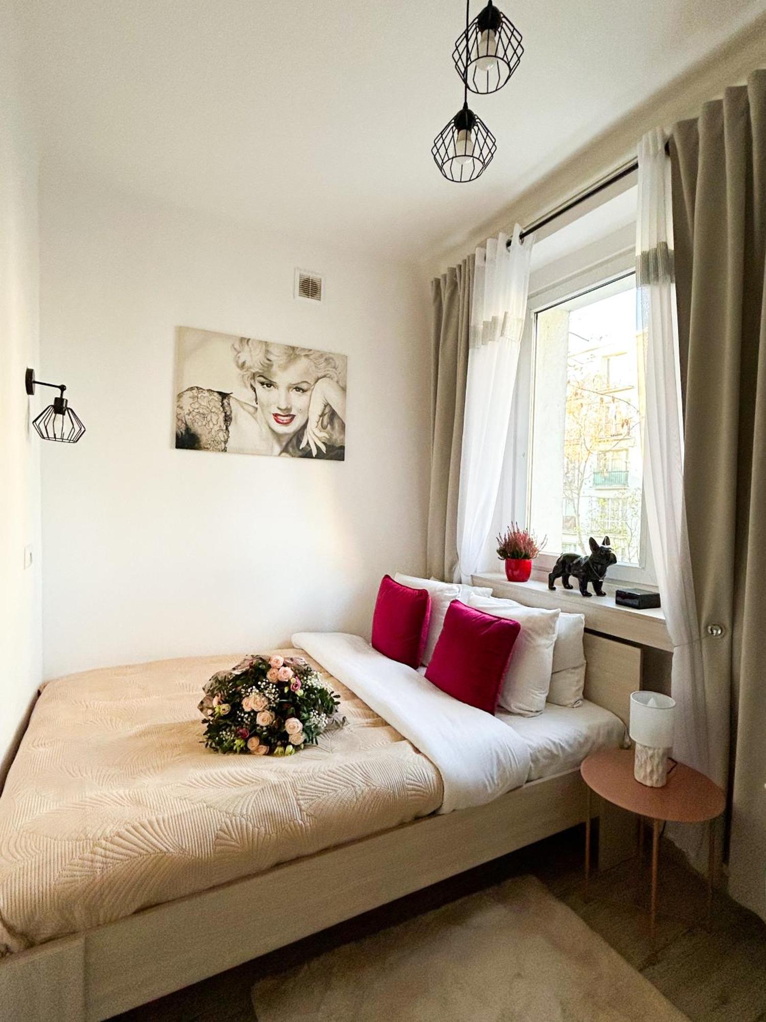 Lumina Cozy In Apartment *